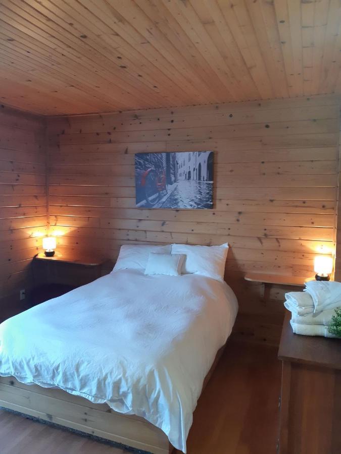 Auberge Ma Maison Sainte-Melanie Eksteriør bilde