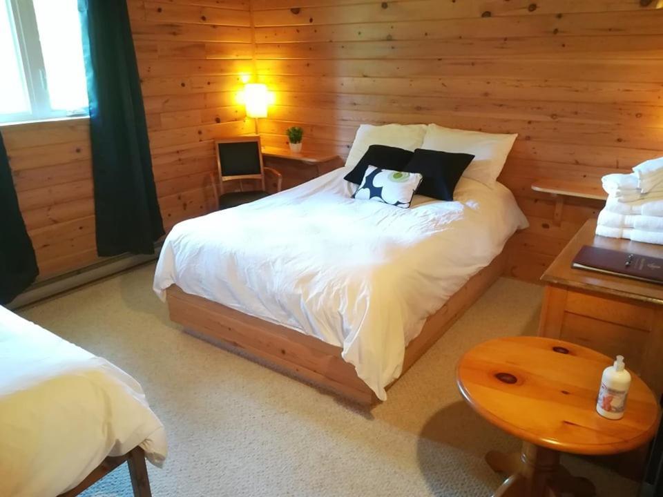 Auberge Ma Maison Sainte-Melanie Eksteriør bilde